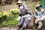 Ngôi làng búp bê Nhật Bản: Đằng sau khung cảnh đáng sợ là một câu chuyện buồn – Khám phá