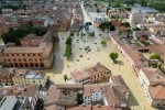 Chùm ảnh: Lũ lụt lịch sử càn quét quốc gia châu Âu, tàn phá khủng khiếp khiến nhiều người thiệt mạng – Khám phá