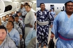 Đoàn sumo rầm rộ lên máy bay khiến hãng hàng không “toát mồ hôi hột”, phút chót phải điều chuyên cơ “san sẻ gánh nặng” – Khám phá
