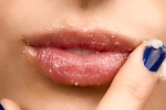 4 tips cơ bản giúp bạn sở hữu đôi môi căng mọng, đánh son nào cũng lên màu tươi xinh – Làm đẹp