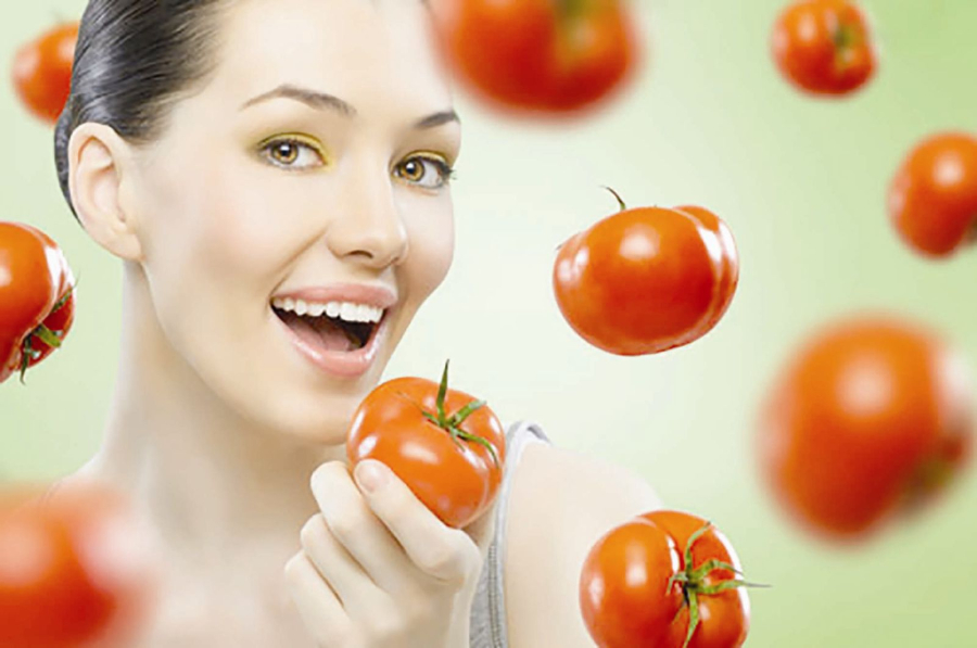 Những tác dụng làm đẹp từ cà chua, chị em nên tham khảo để cải thiện làn trước Tết – Làm đẹp