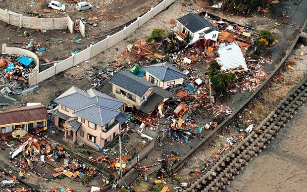 Nhật Bản hứng chịu 155 trận động đất chỉ trong hơn 1 ngày: Ít nhất 15 người thiệt mạng, lực lượng cứu hộ chạy đua với thời gian – Khám phá