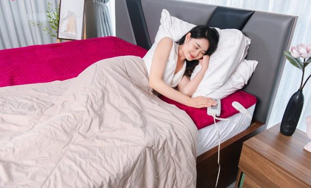 Bật chăn điện cả đêm khi đi ngủ có sao không? Chuyên gia đưa ra lời khuyên tới nhiều gia đình – Làm đẹp