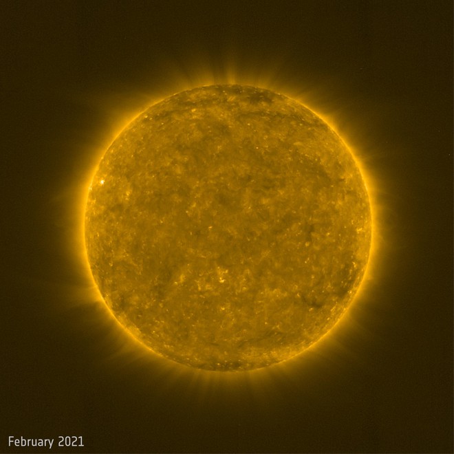 Ảnh sốc từ NASA/ESA: Mặt Trời biến dạng kinh khủng 2 năm qua – Khám phá