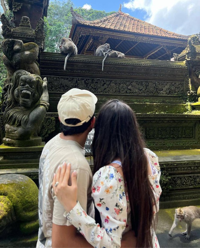 Nữ du khách Việt hốt hoảng vì bị khỉ tấn công tại Bali, dân mạng lập tức đồng cảm vì gặp phải chuyện tương tự – Du lịch