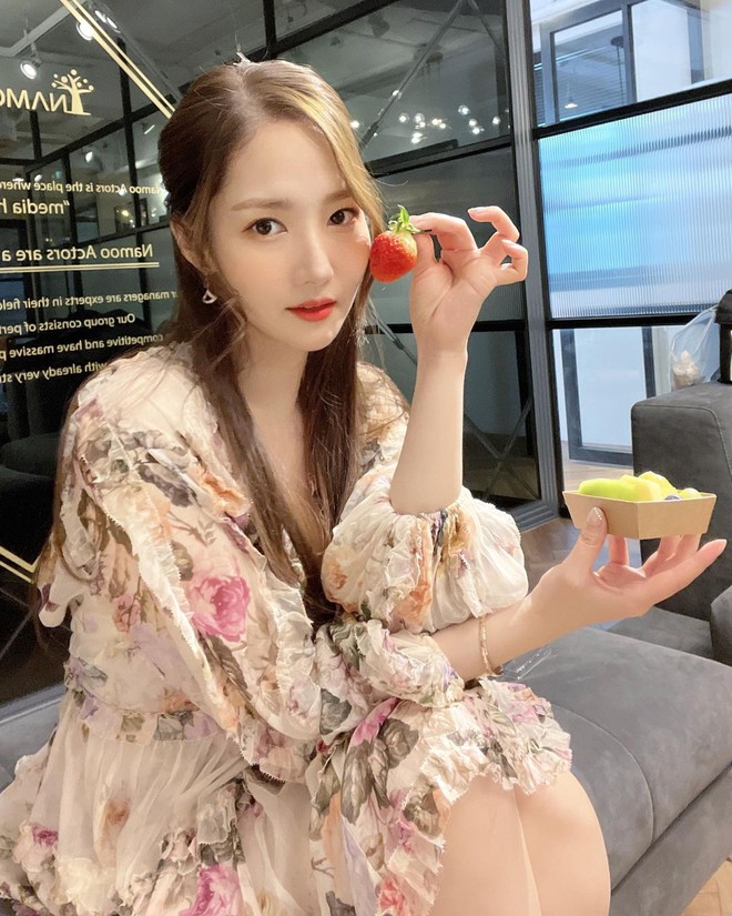 Park Min Young bật mood “bánh bèo” khi đến Nha Trang, diện “váy cưng” xinh ngất khiến chị em xin info ầm ầm – Làm đẹp